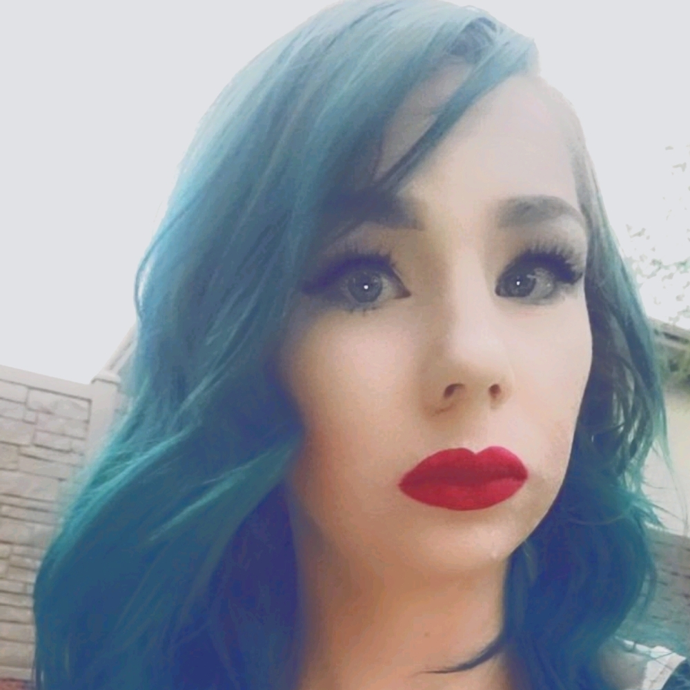 Meet your Posher, Rebecca